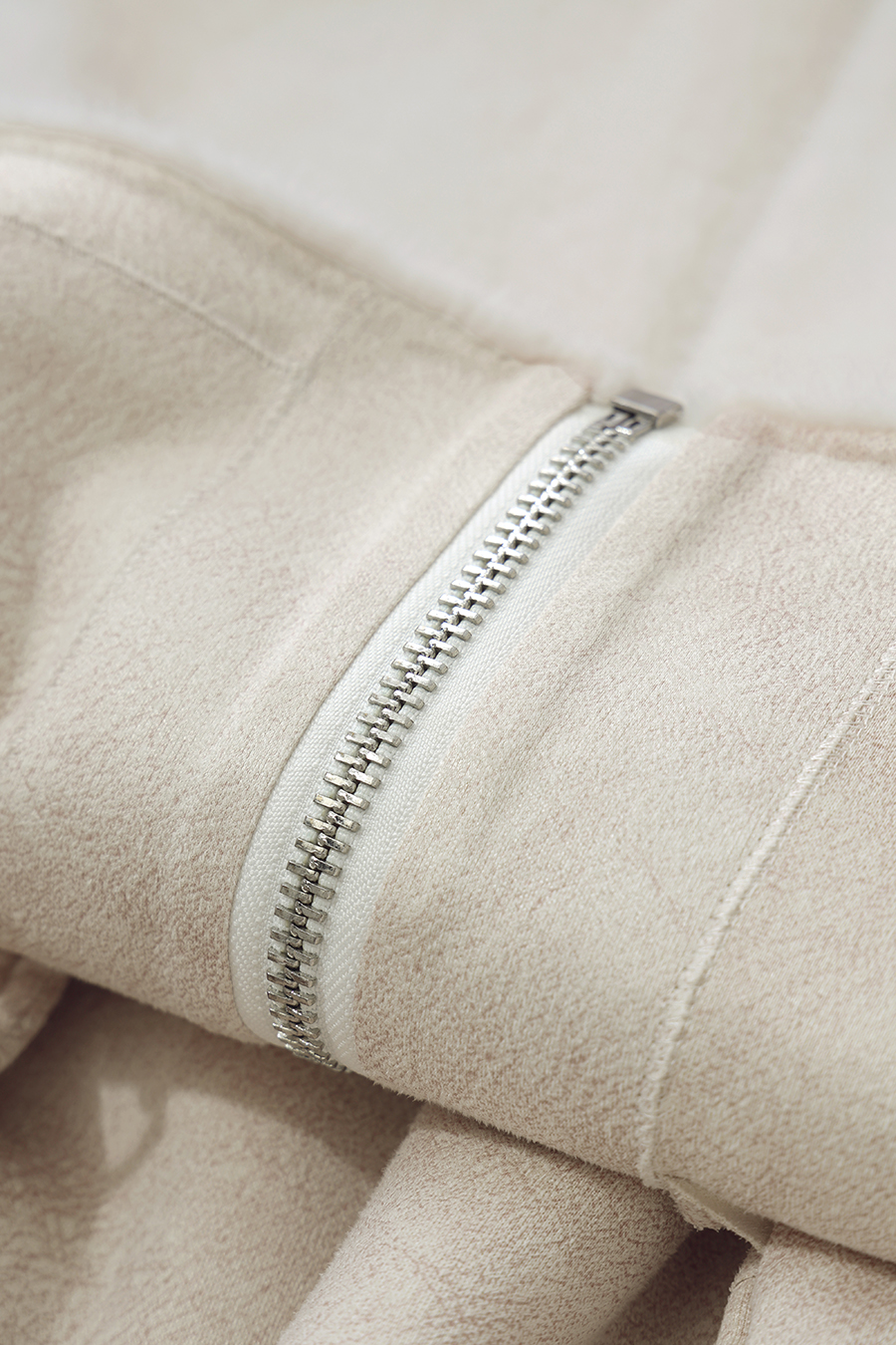 Light Luxury Hooded Eco-Friendly Fur|AMII