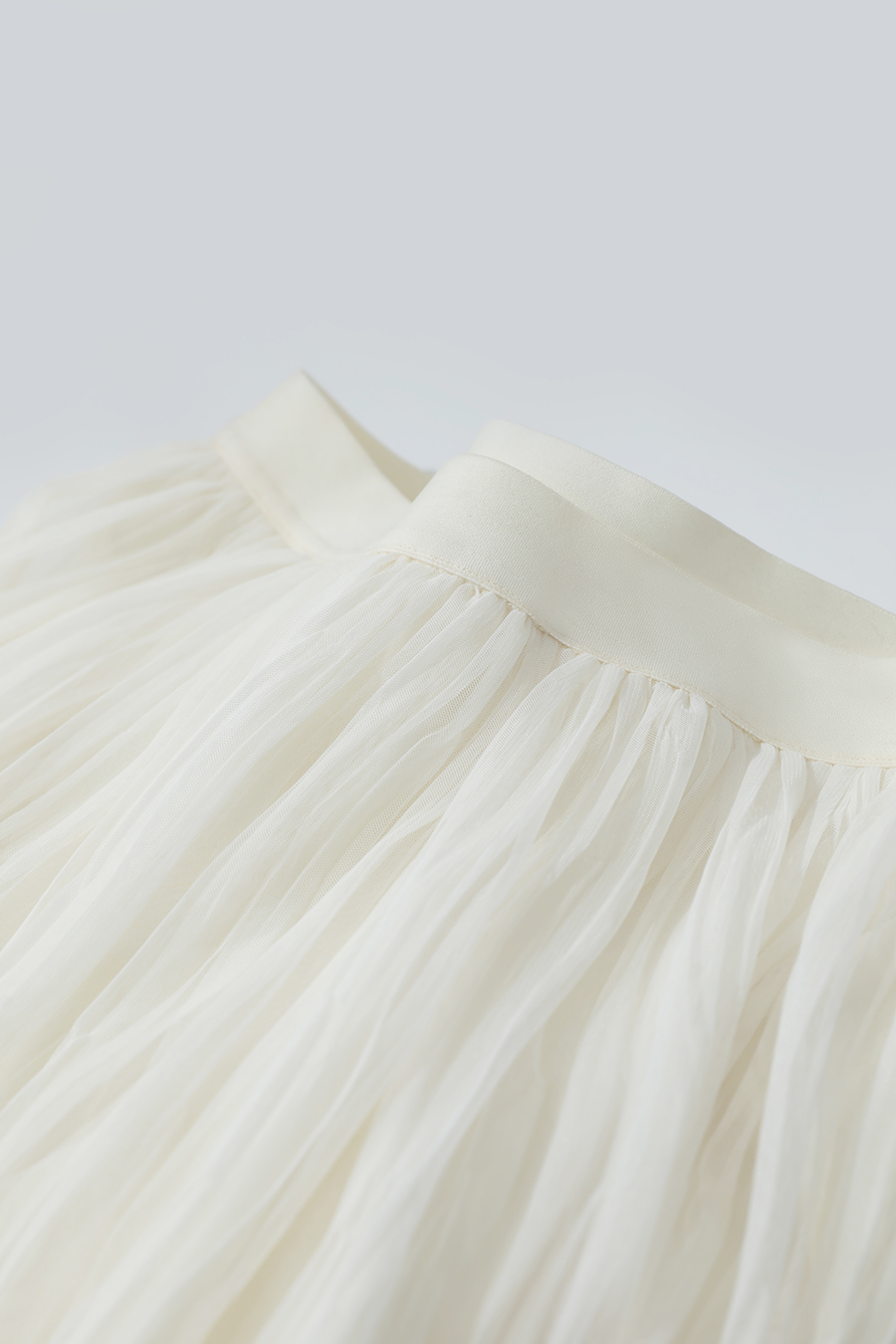 Pleated Tulle Midi Skirt|AMII-AMII.com