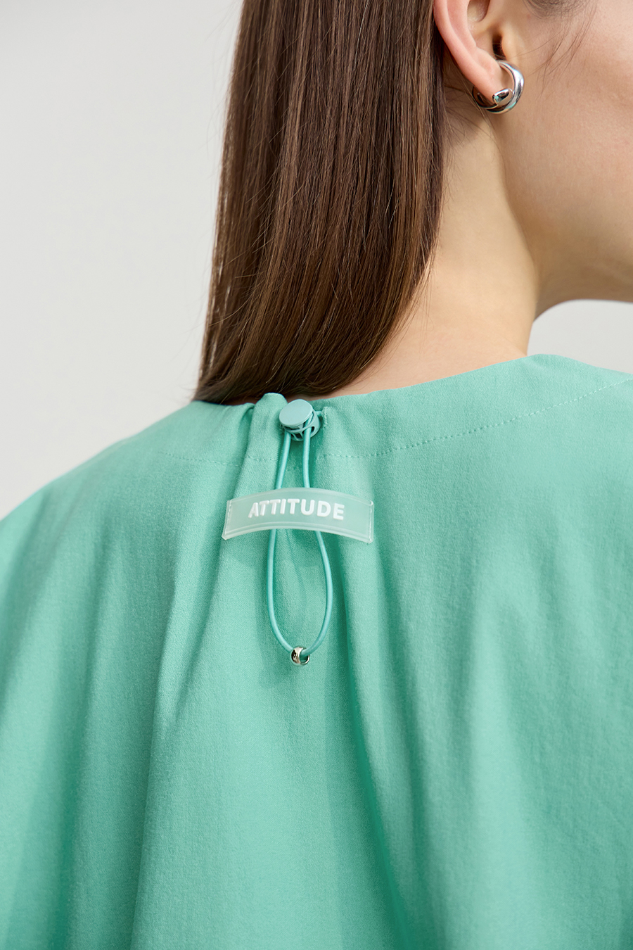 Crew Neck Cropped Zip-Up Jacket