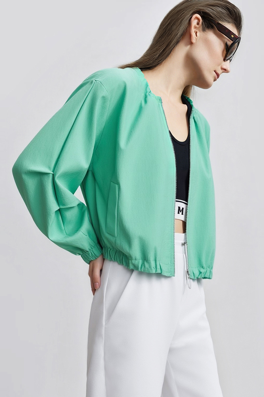 Crew Neck Cropped Zip-Up Jacket