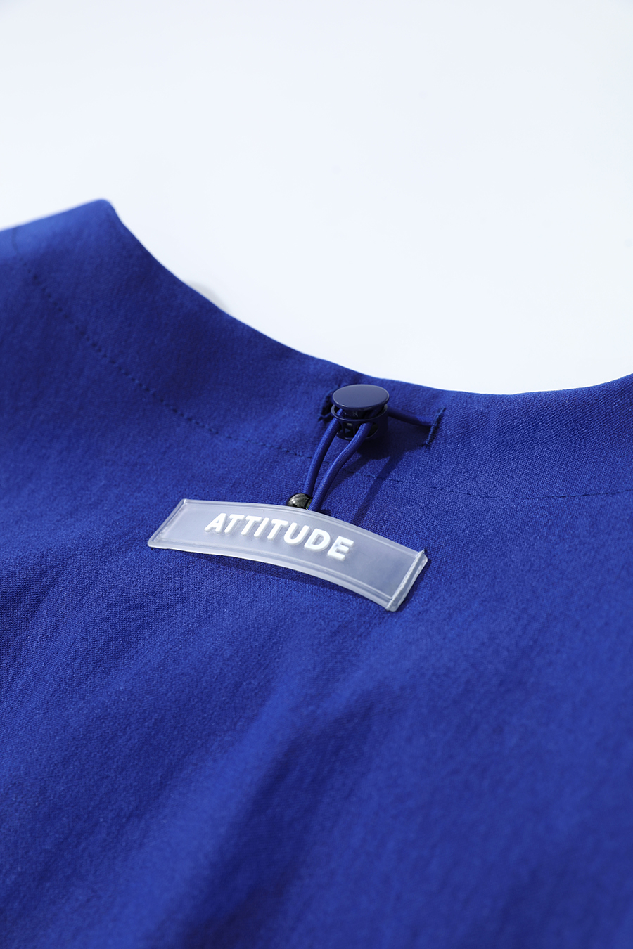 Crew Neck Cropped Zip-Up Jacket