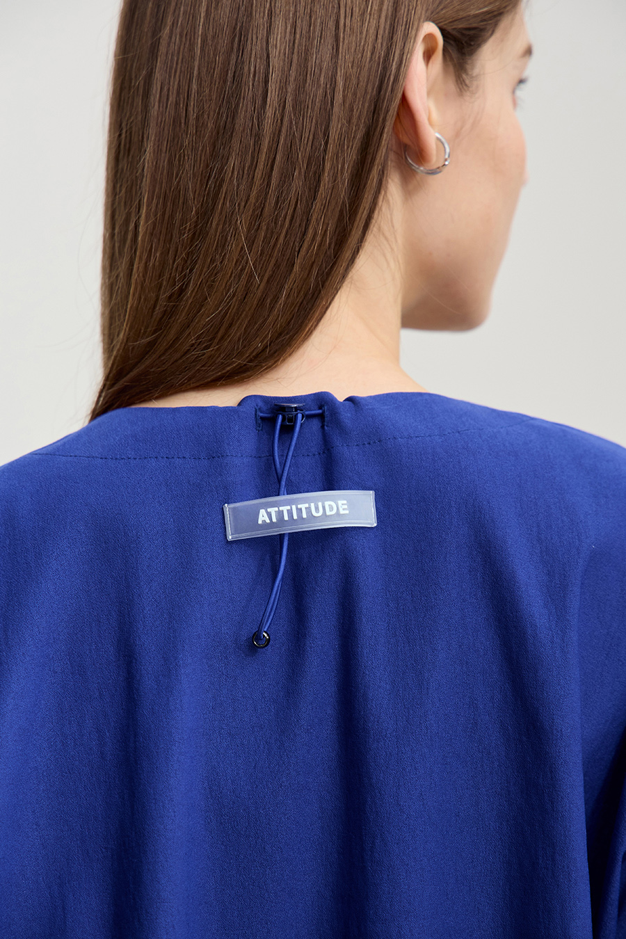 Crew Neck Cropped Zip-Up Jacket