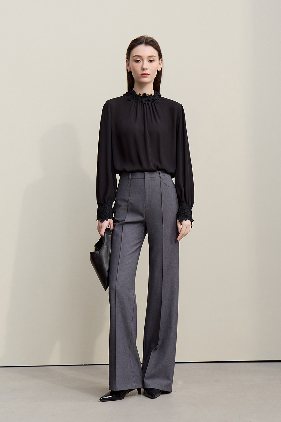 Lace Spliced Chiffon Top