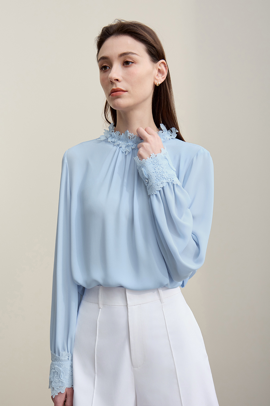Lace Spliced Chiffon Top