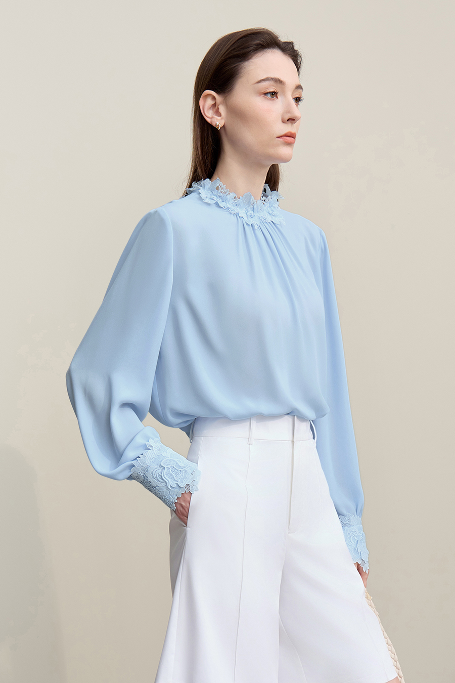 Lace Spliced Chiffon Top