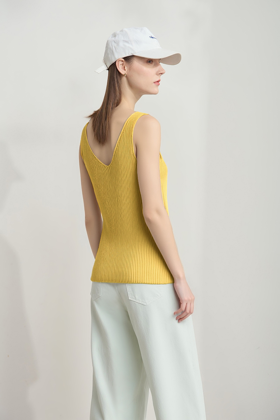 V-neck knit camisole|AMII