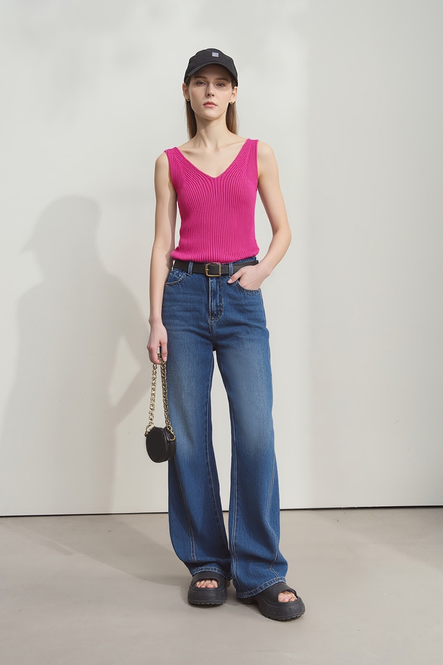 V-neck knit camisole|AMII
