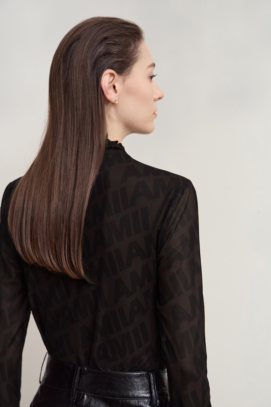 Half Turtleneck Mesh T-Shirt