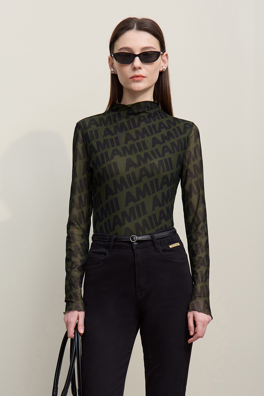 Half Turtleneck Mesh T-Shirt