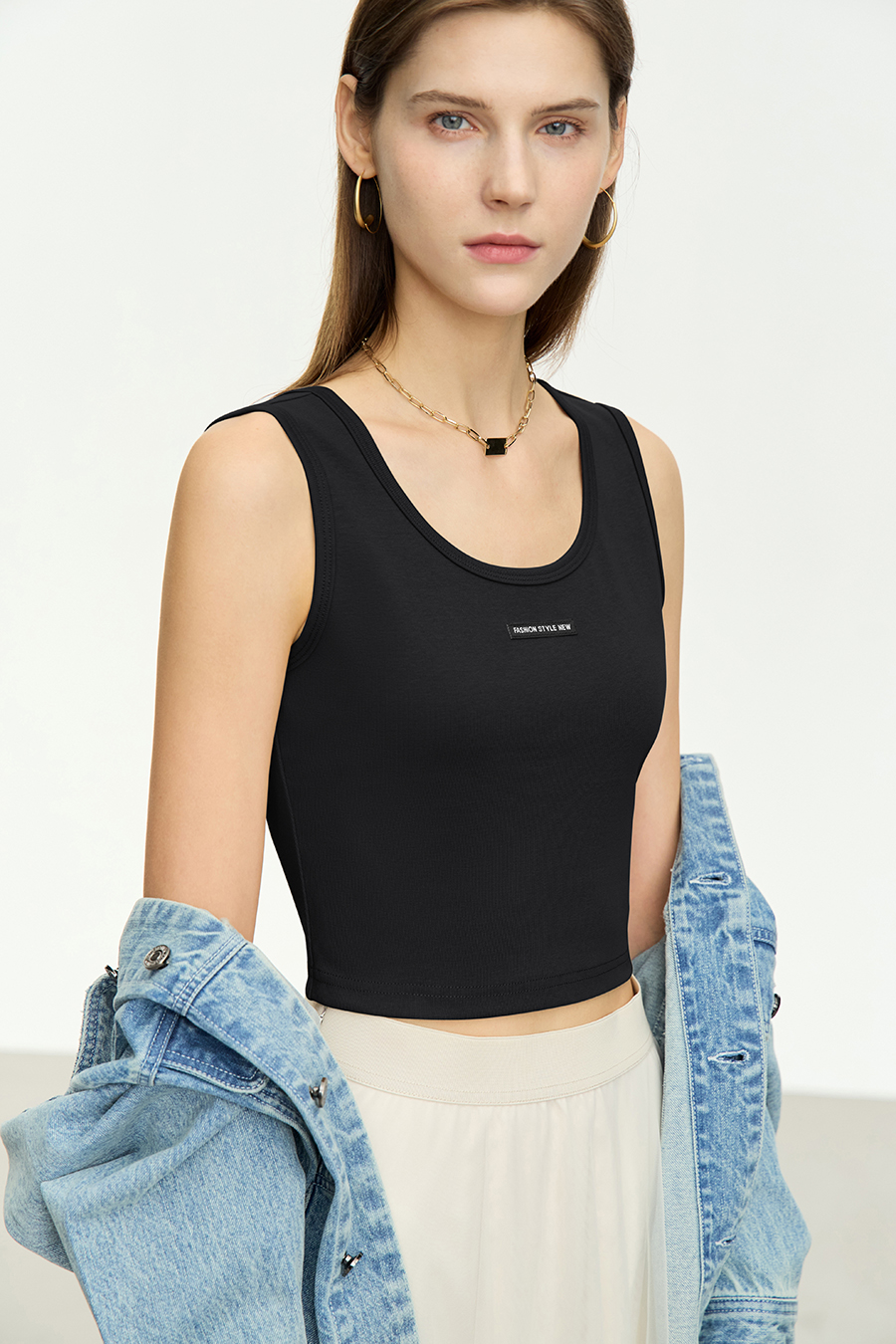 Woven Label Decor Camisole|AMII