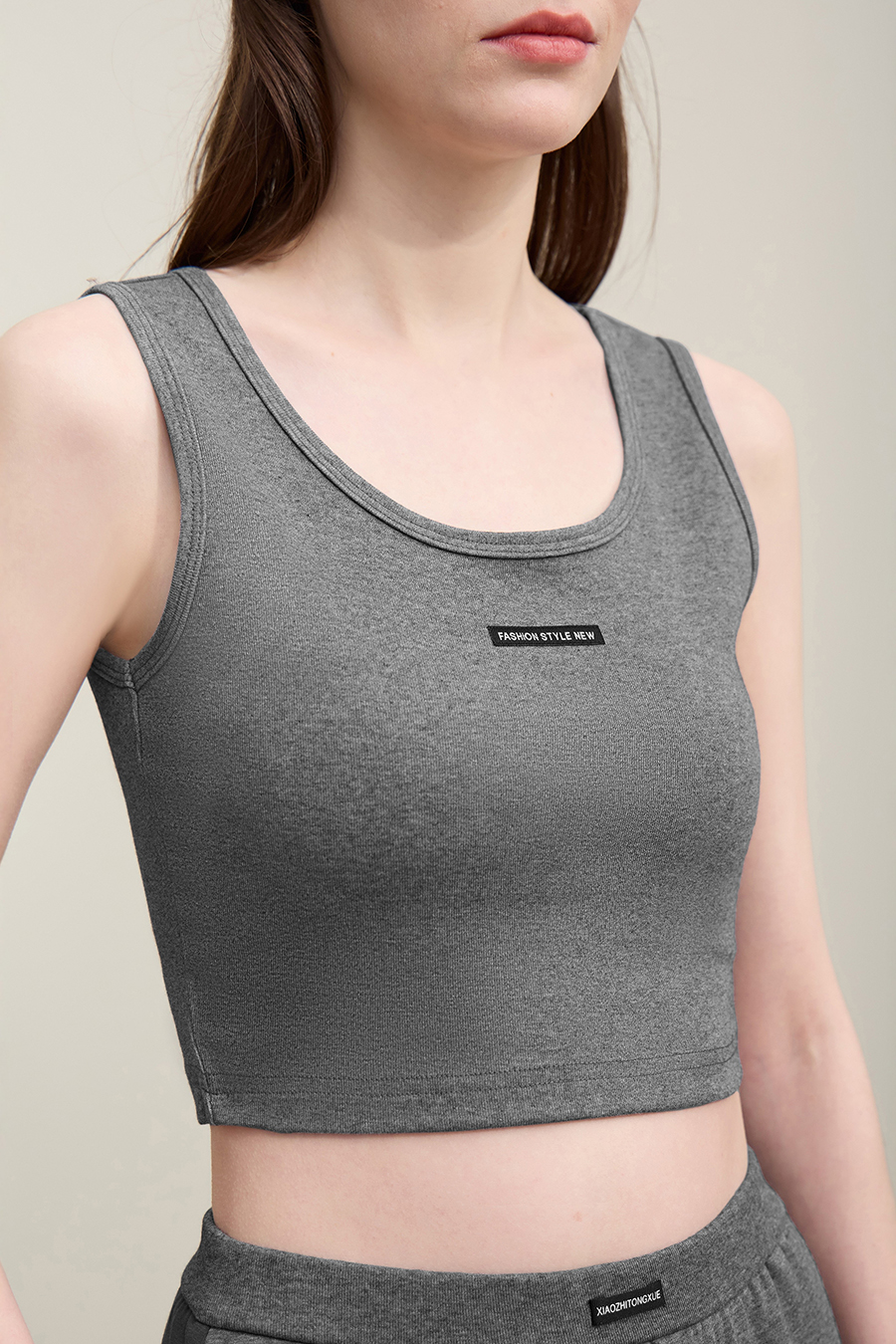 Woven Label Decor Camisole|AMII