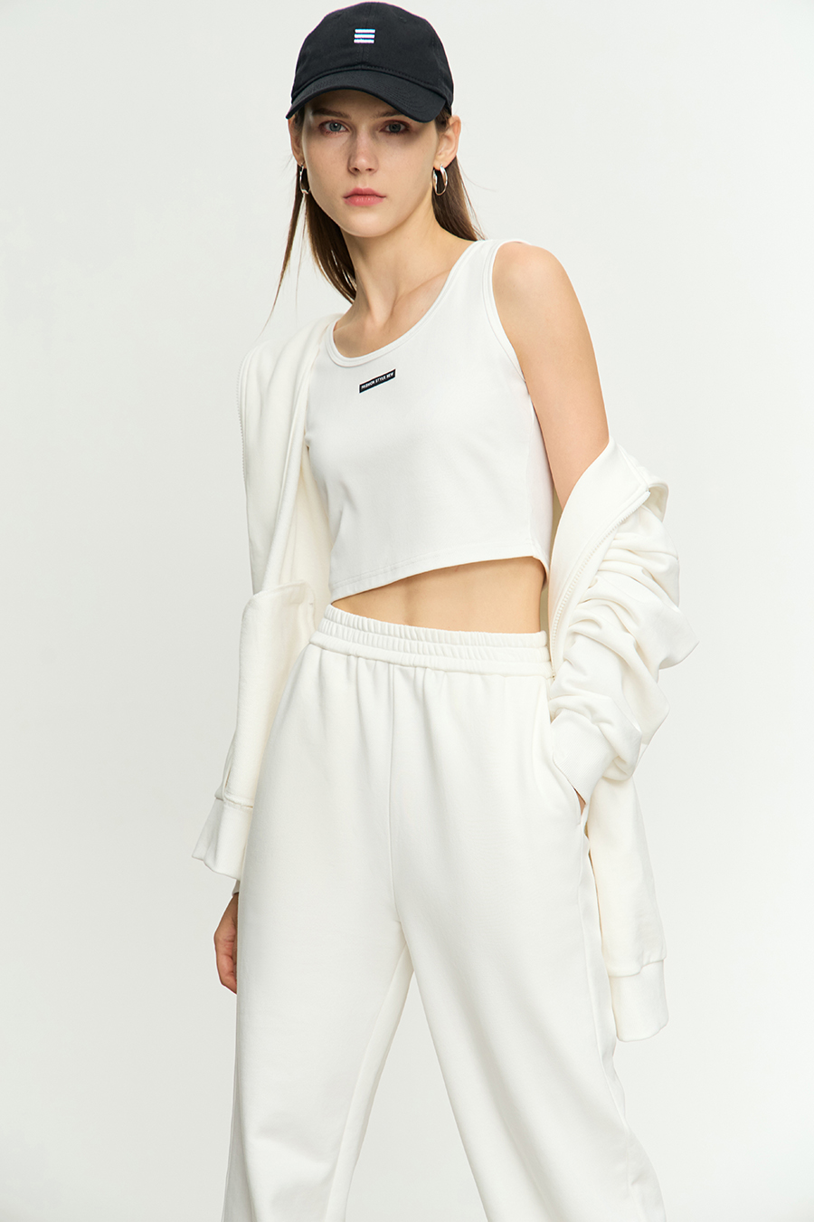 Woven Label Decor Camisole|AMII