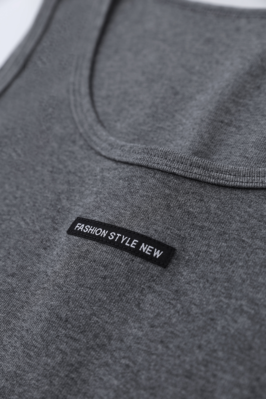 Woven Label Decor Camisole|AMII