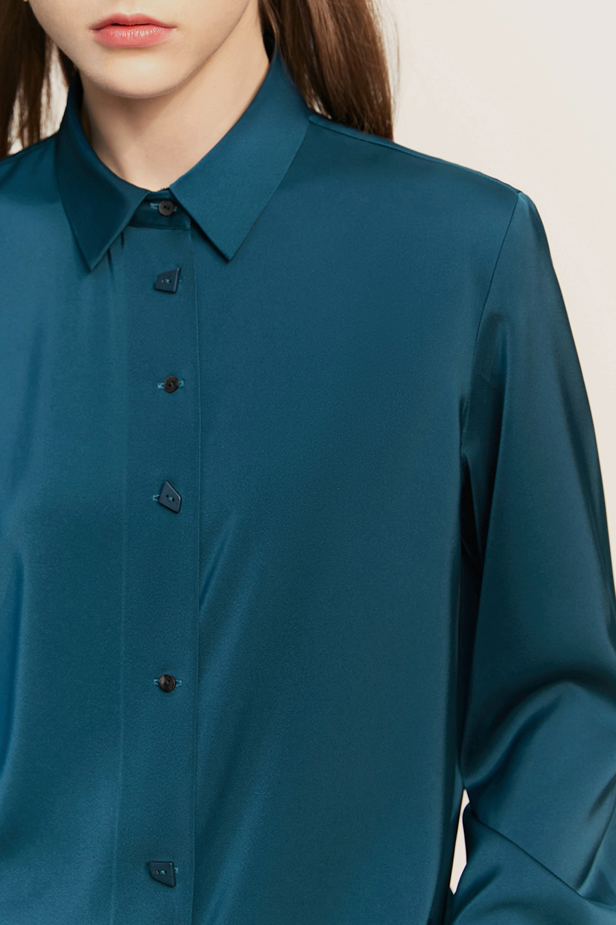 Satin Shirt with Geometric Buttons|AMII