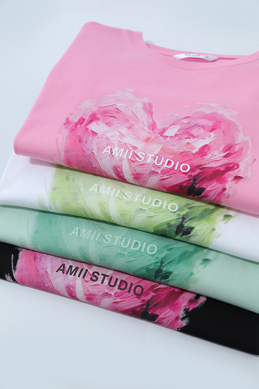 Heart Print Short Sleeve T-shirt