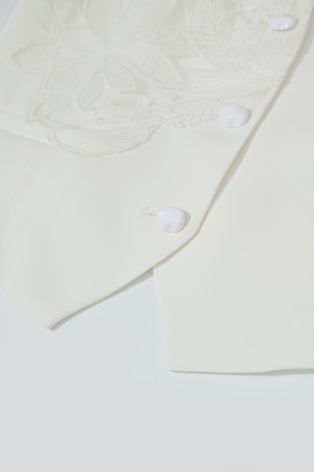 Lace Spliced V-neck Vest