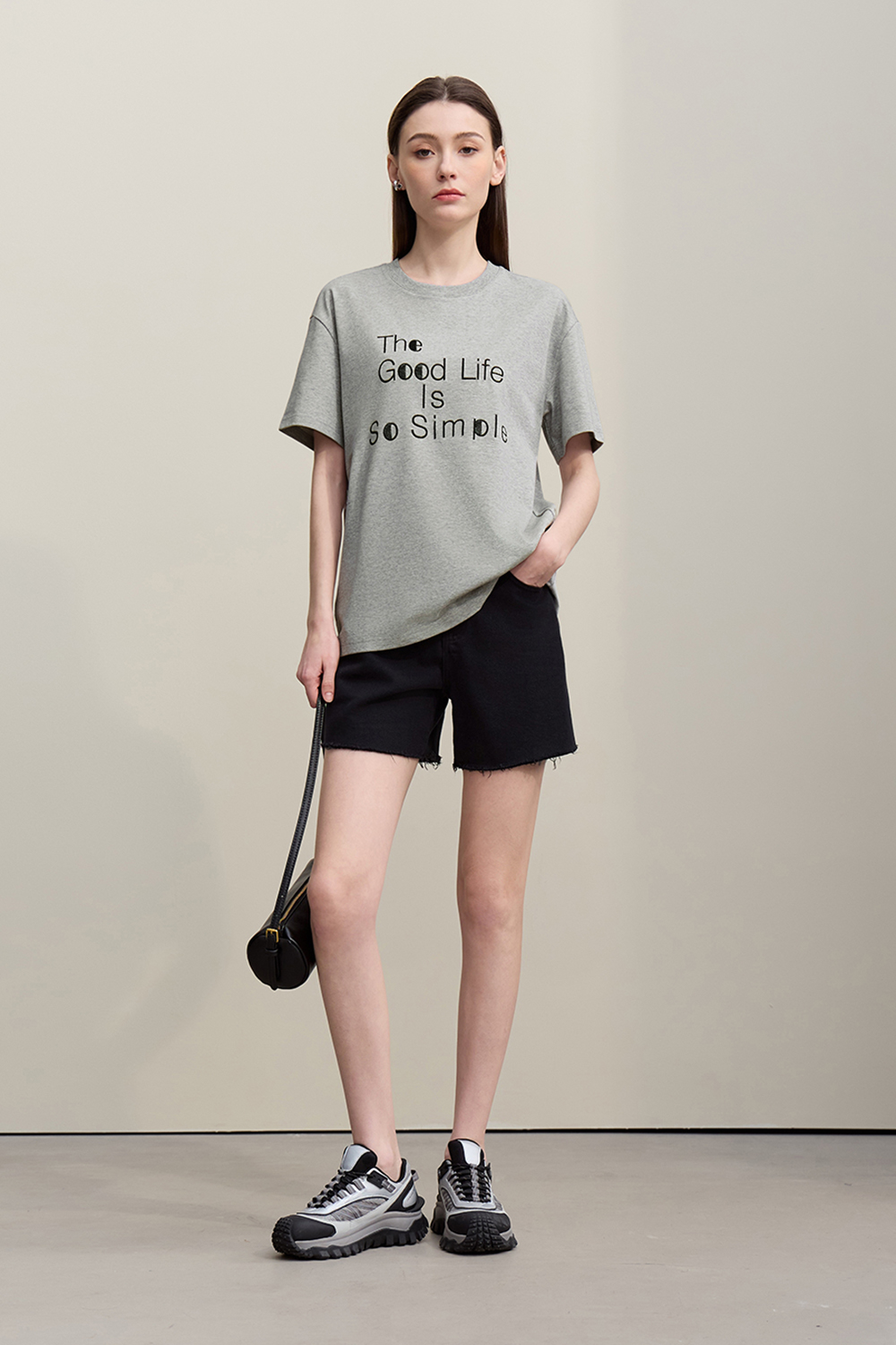 Letter Sequin Embroidery T-shirt