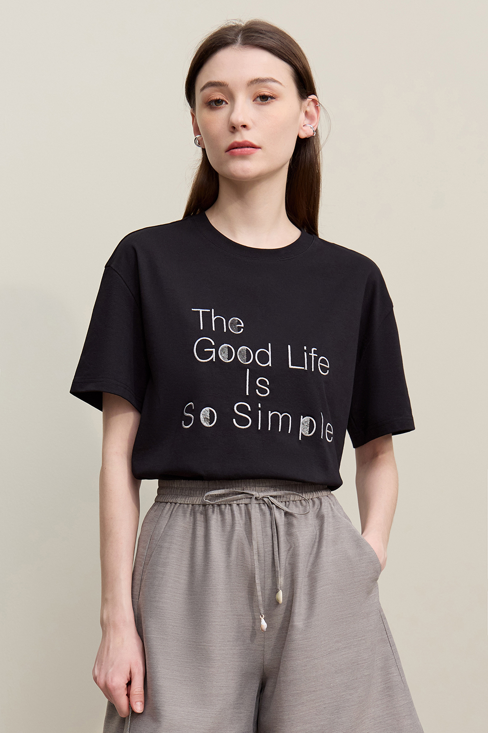 Letter Sequin Embroidery T-shirt