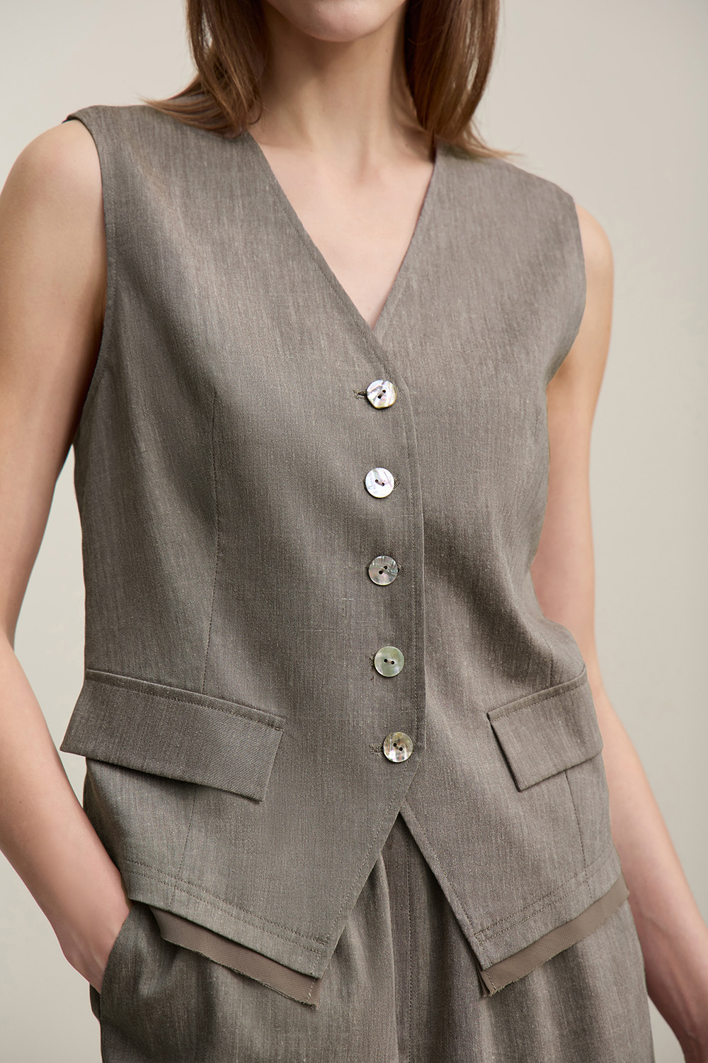 Abalone Button V-neck Vest