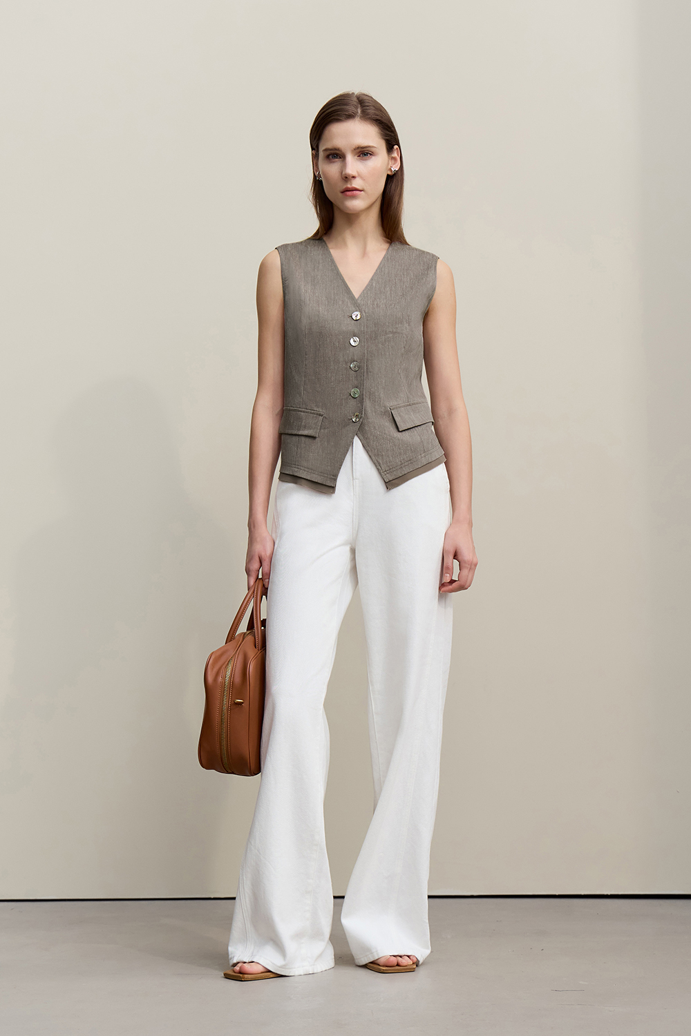 Abalone Button V-neck Vest