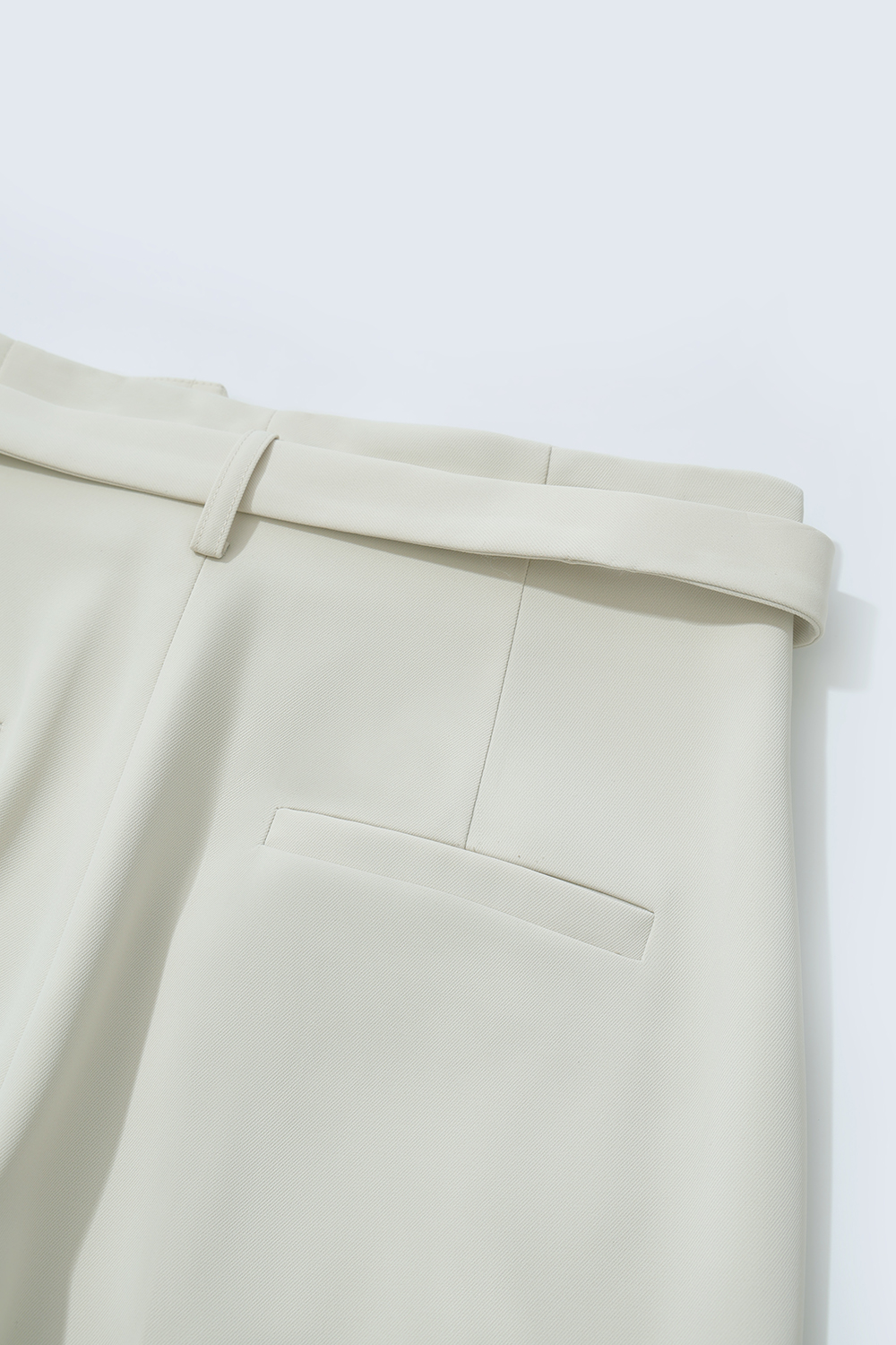Commuter Tapered Casual Trousers|AMII