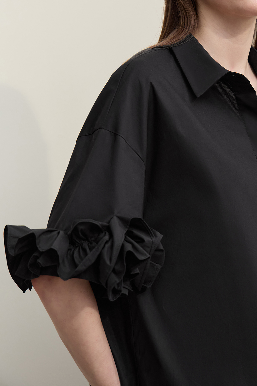 Lapel Twist Pleat Cotton Shirt