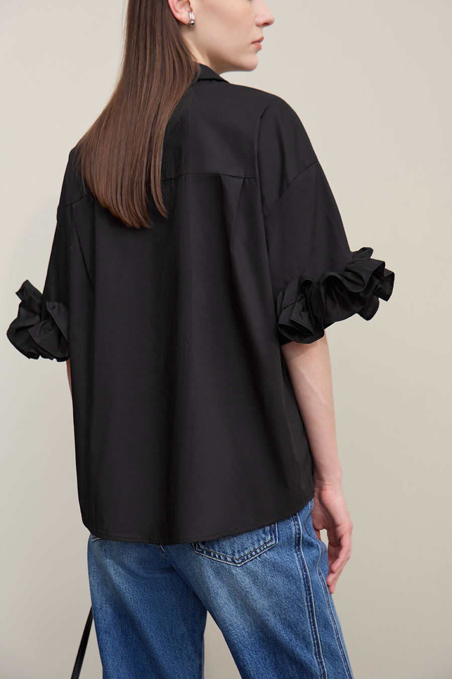 Lapel Twist Pleat Cotton Shirt