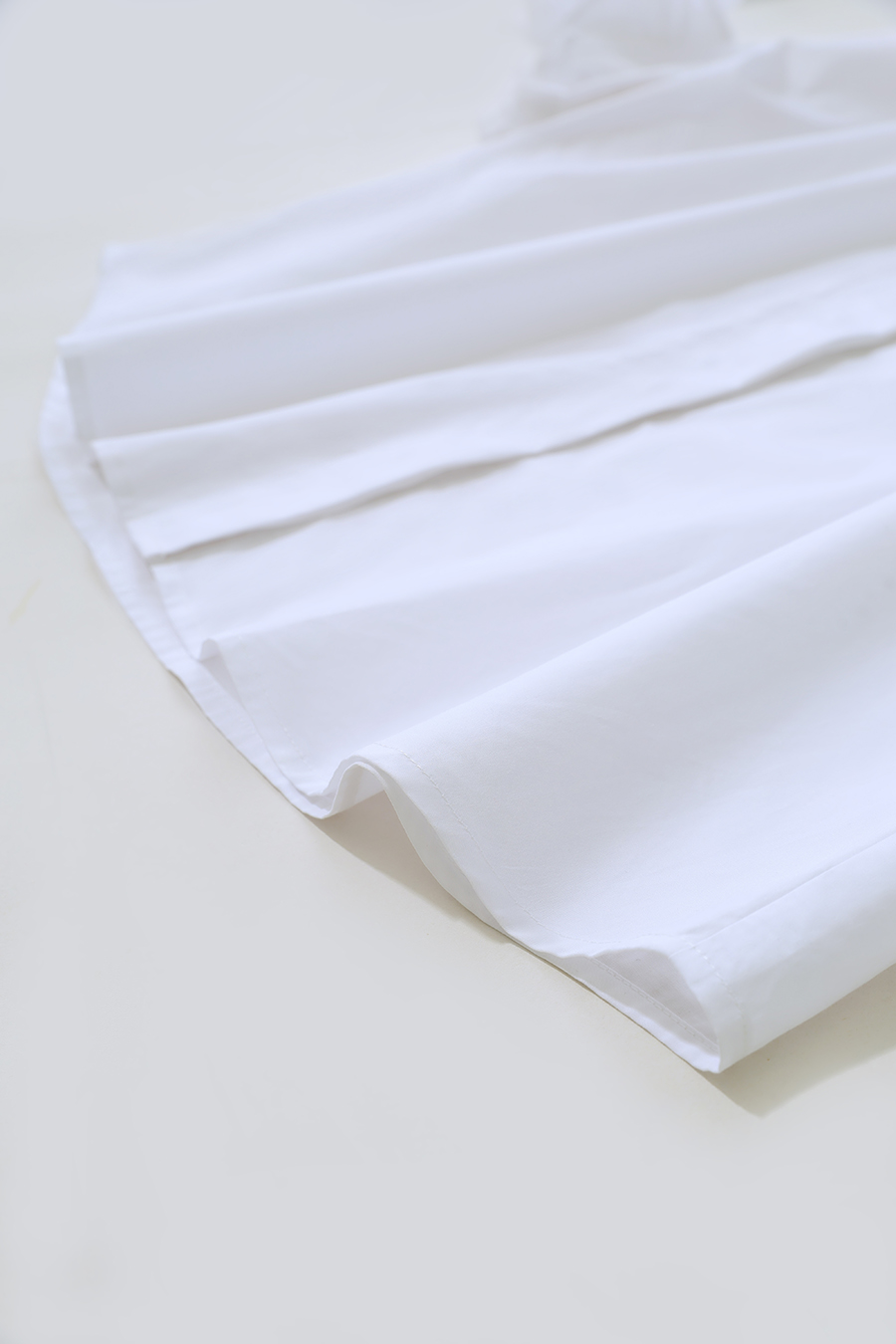 Lapel Twist Pleat Cotton Shirt