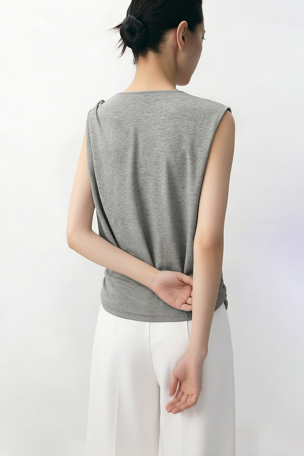 Cowl Neck Draped Camisole|AMII