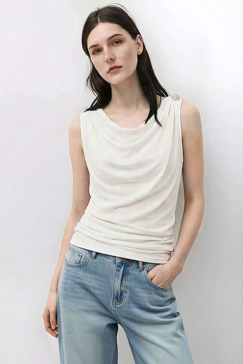 Cowl Neck Draped Camisole|AMII