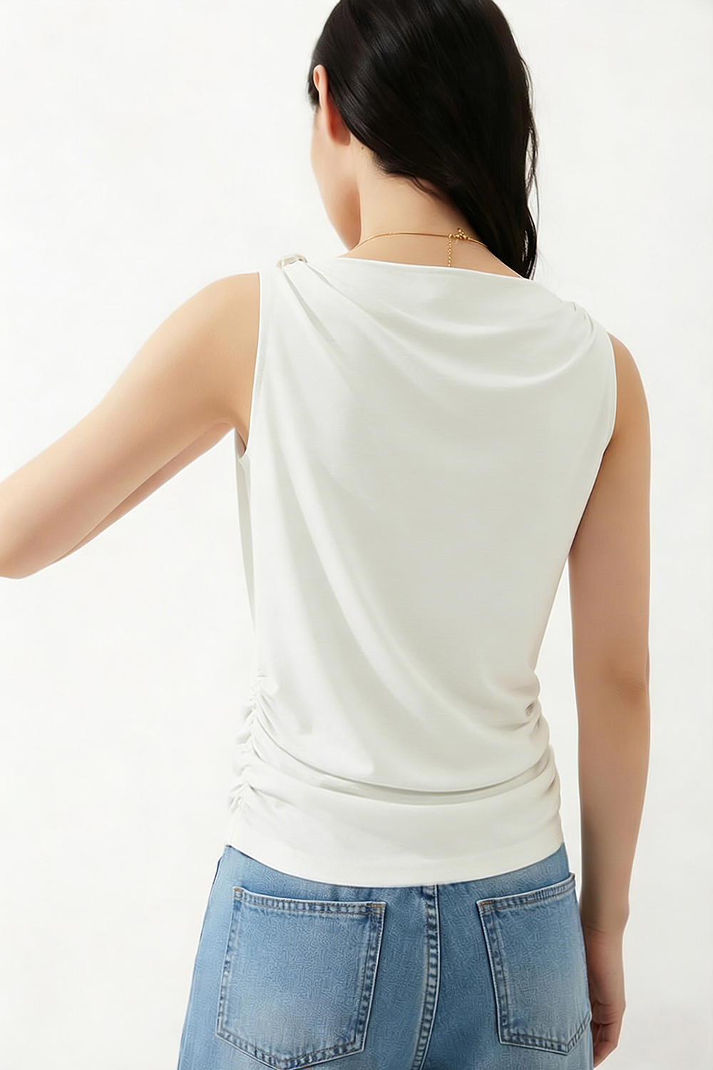 Cowl Neck Draped Camisole|AMII