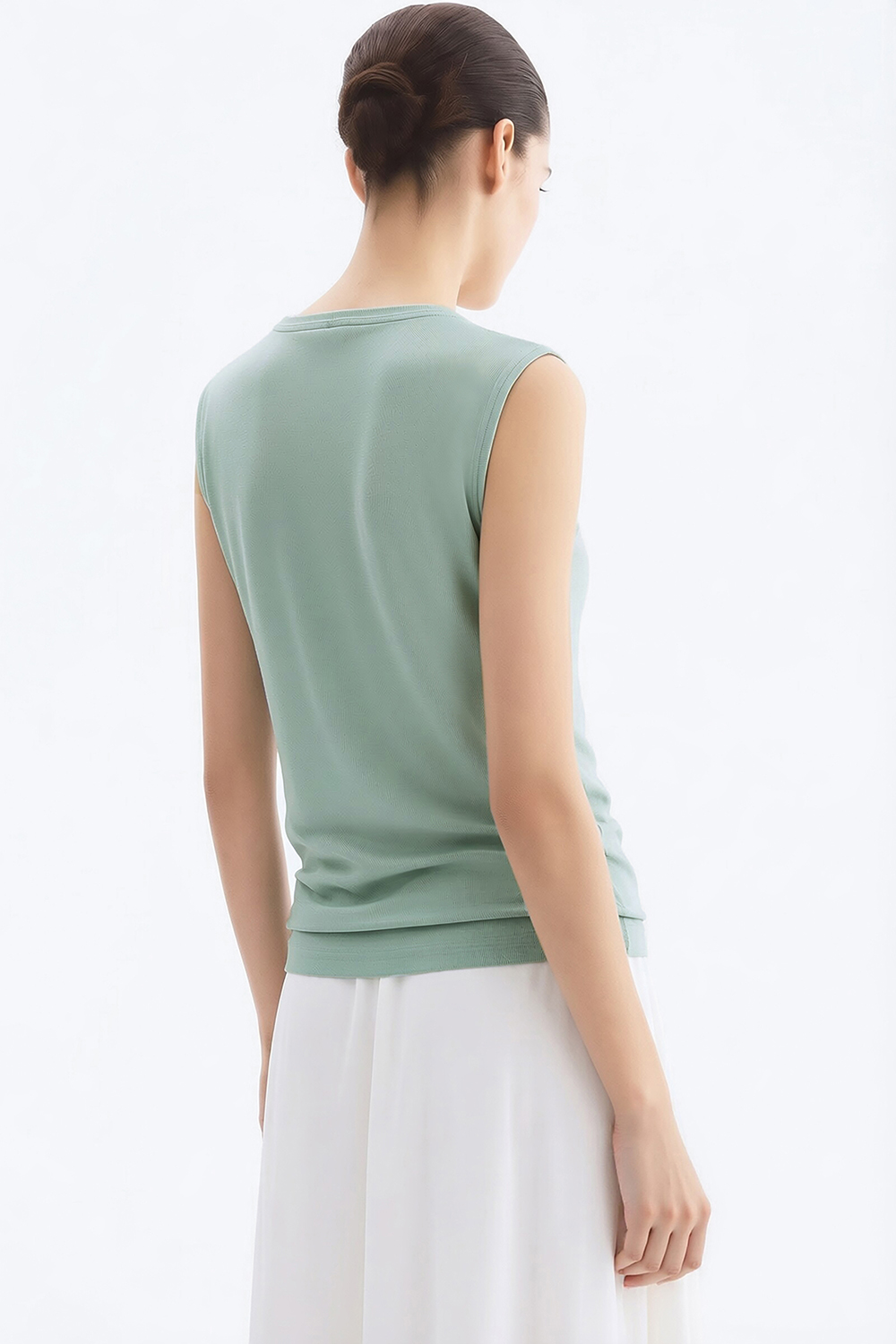 Cowl Neck Draped Camisole|AMII