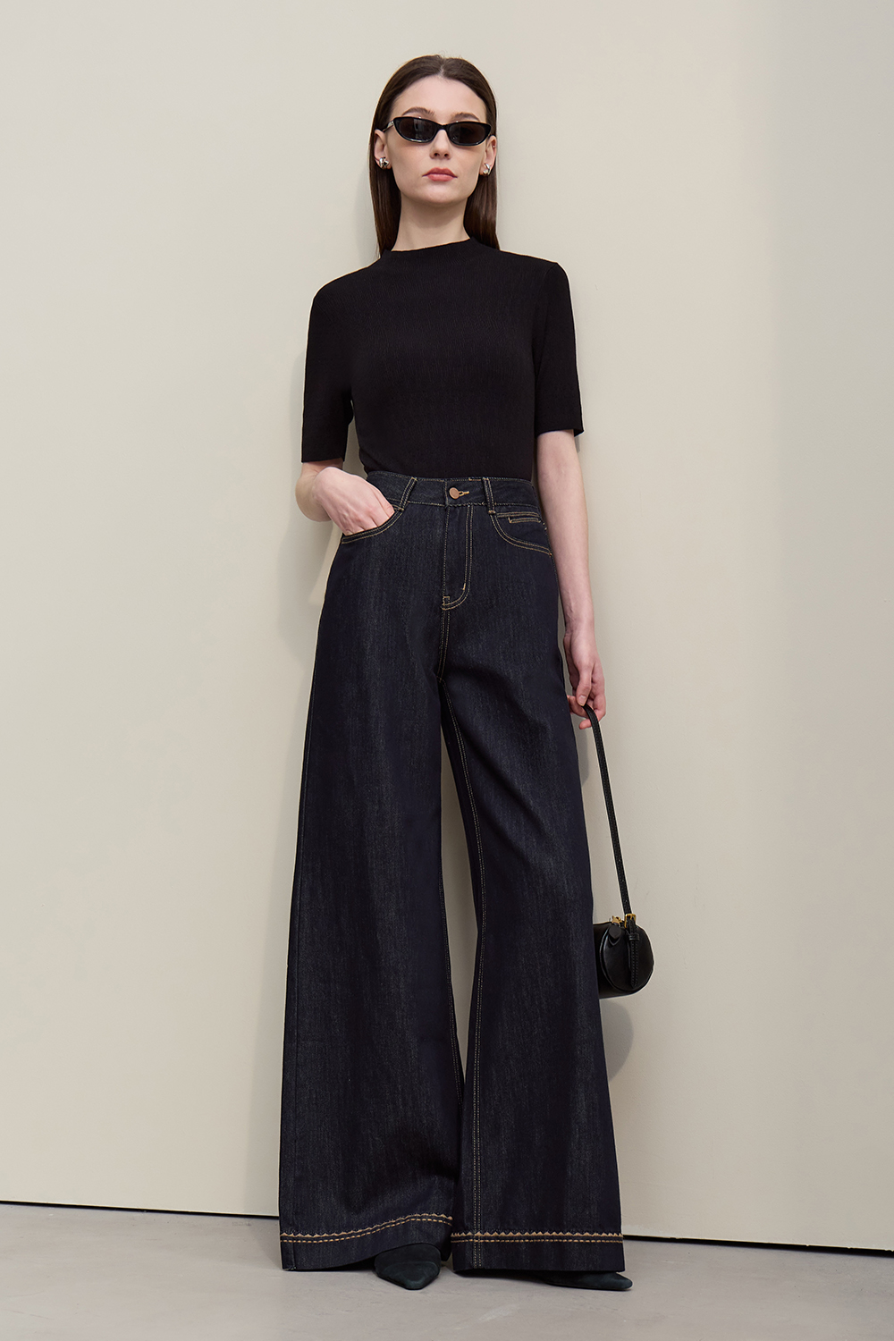 Hollow Short Sleeve Knit Sweater