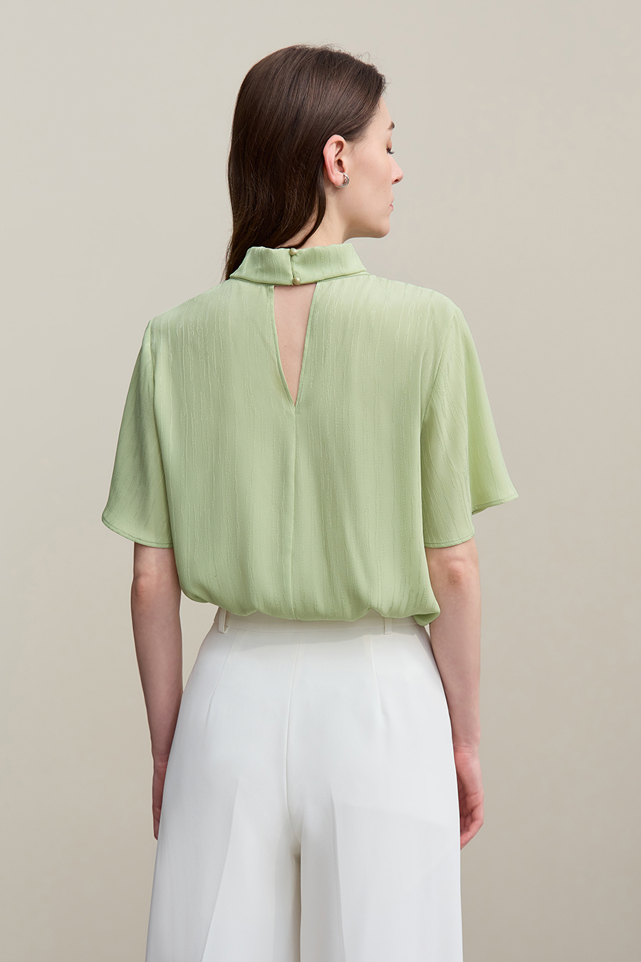 Twisted Neck Jacquard Chiffon Blouse|AMII