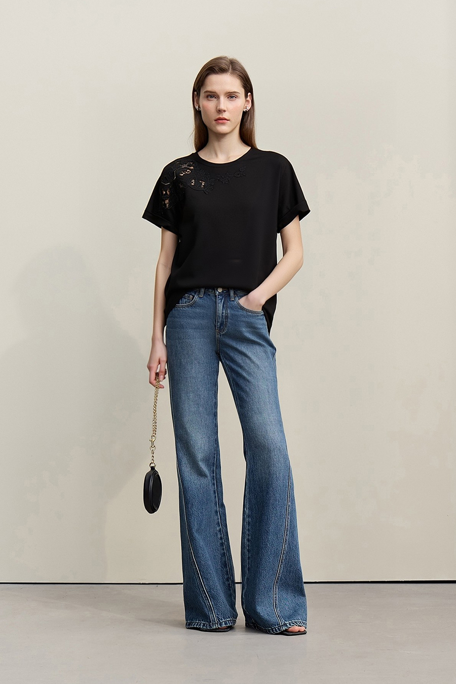 Hollow Embroidered Short-sleeve T-shirt