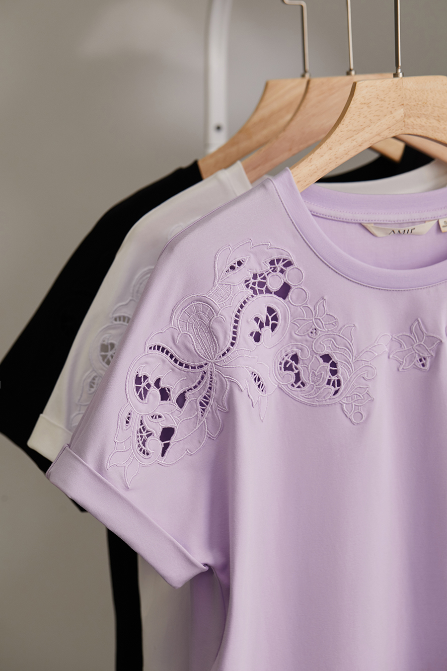 Hollow Embroidered Short-sleeve T-shirt