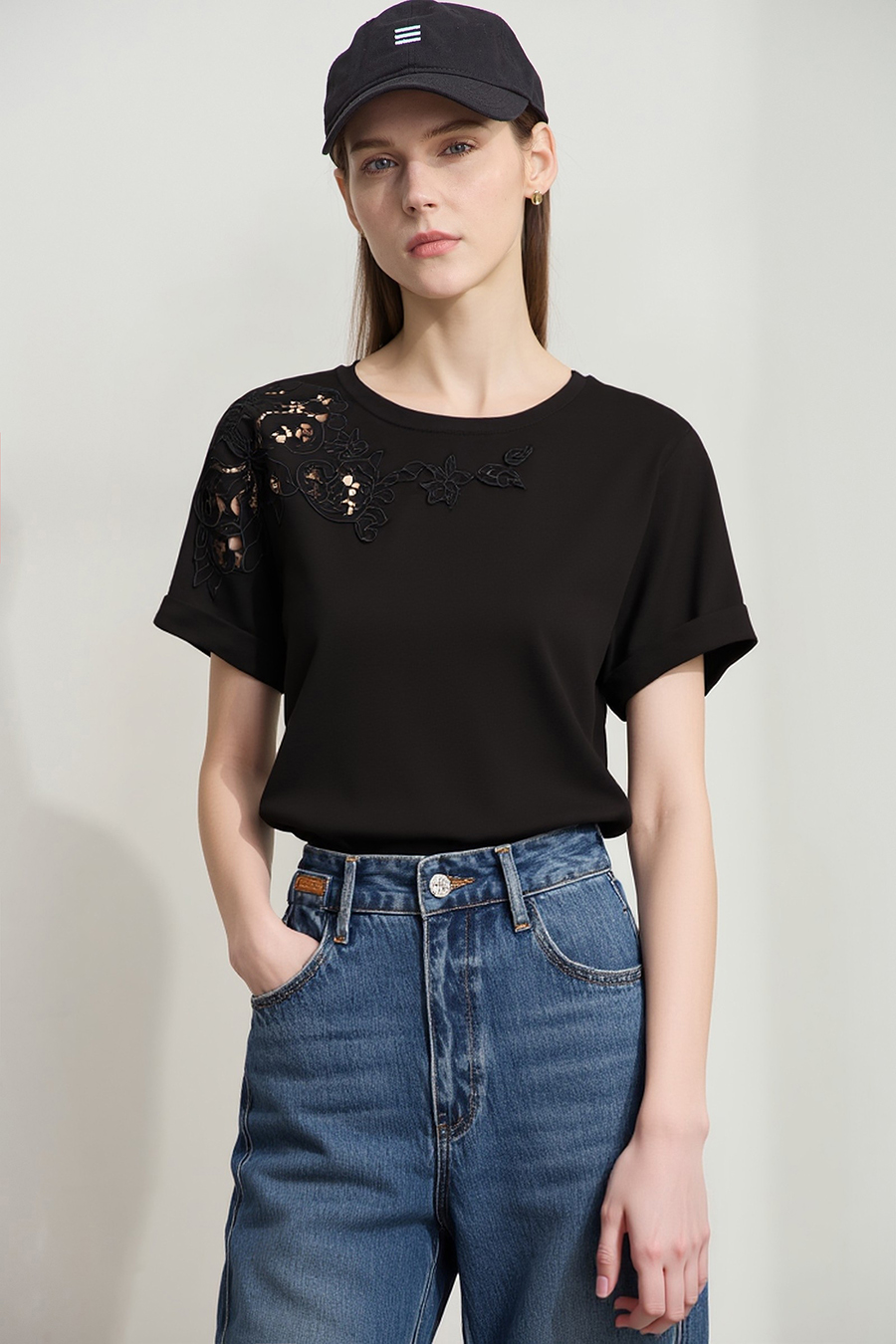 Hollow Embroidered Short-sleeve T-shirt