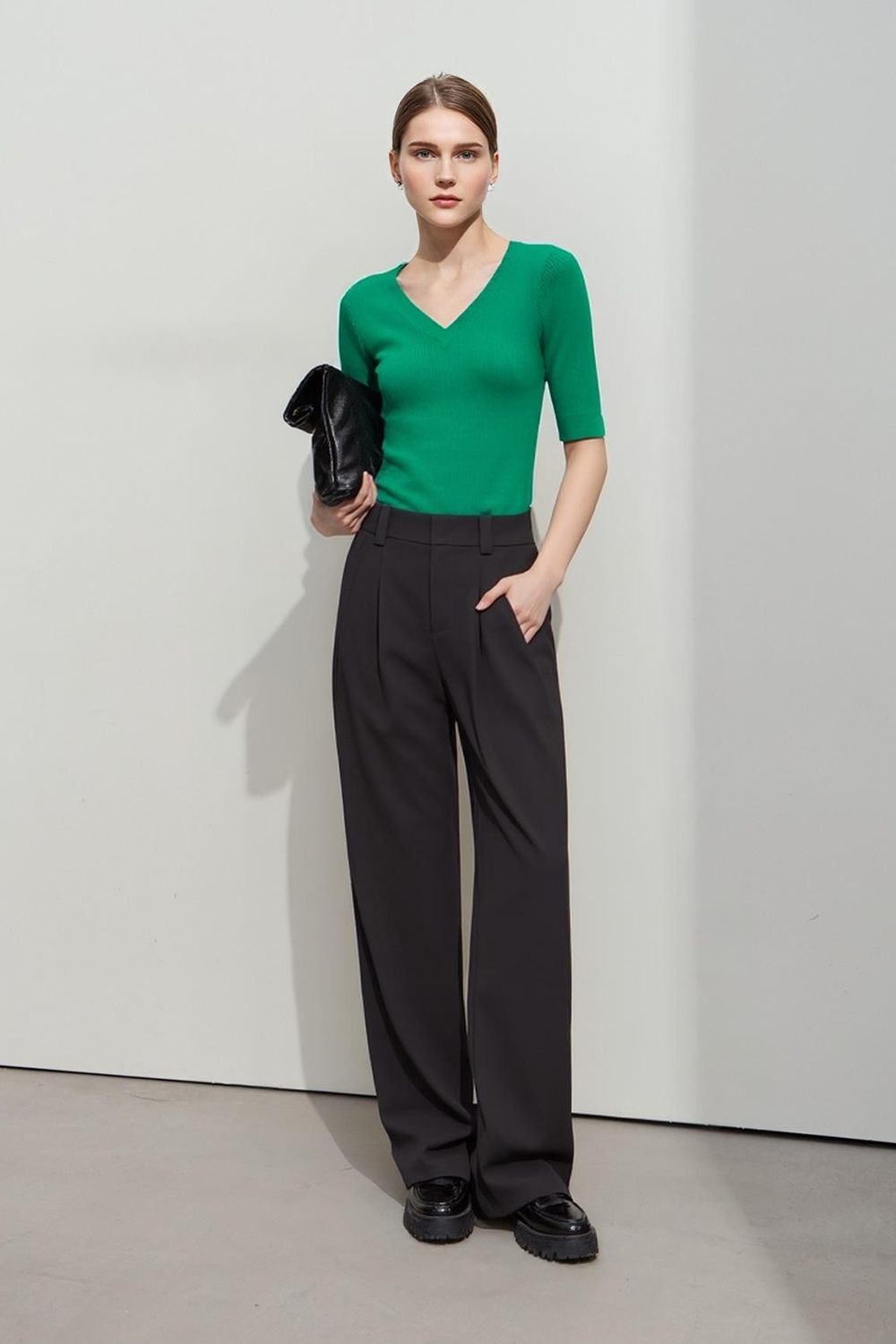 V-neck Half Sleeve Knit Sweater