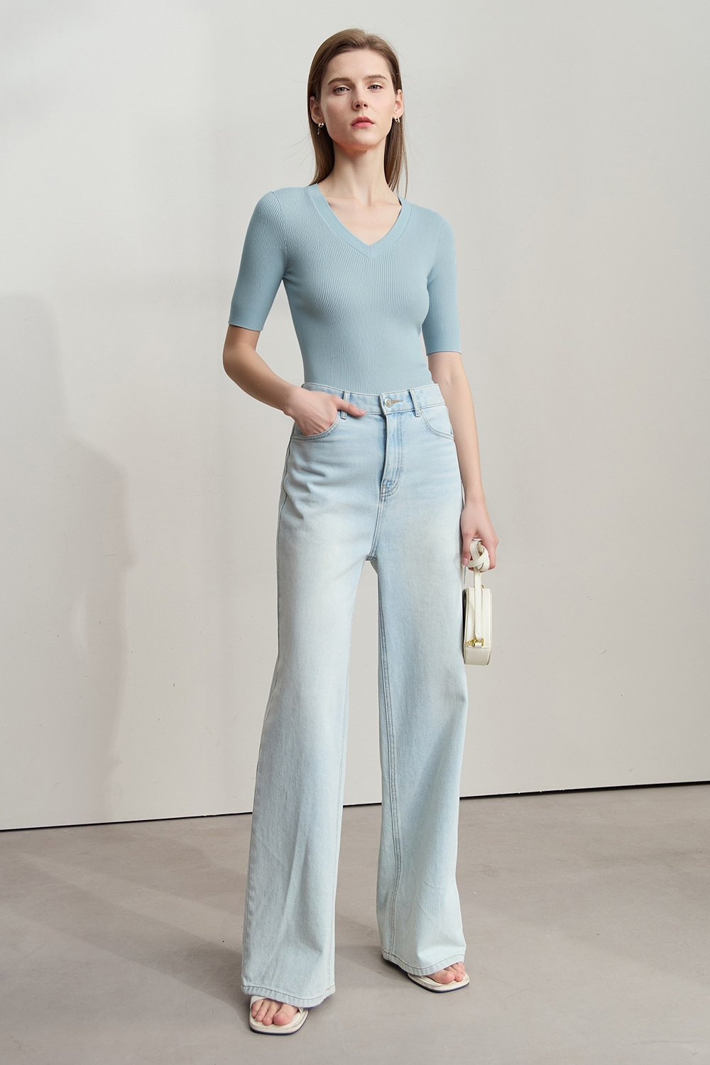 V-neck Half Sleeve Knit Sweater