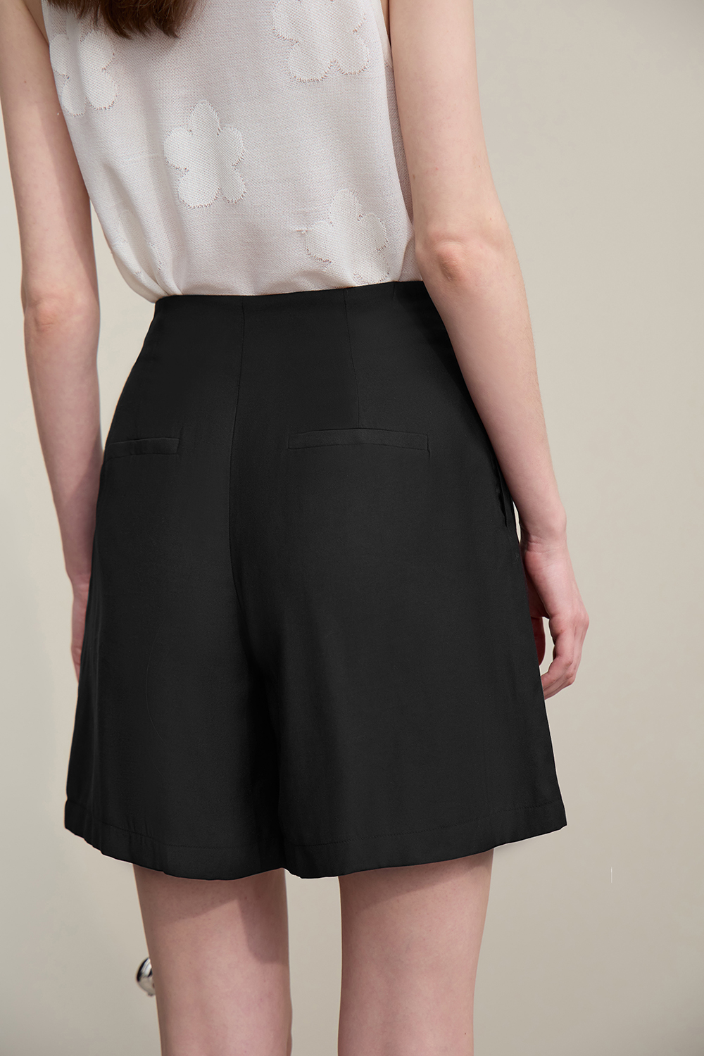 Versatile Wide Leg Casual Shorts