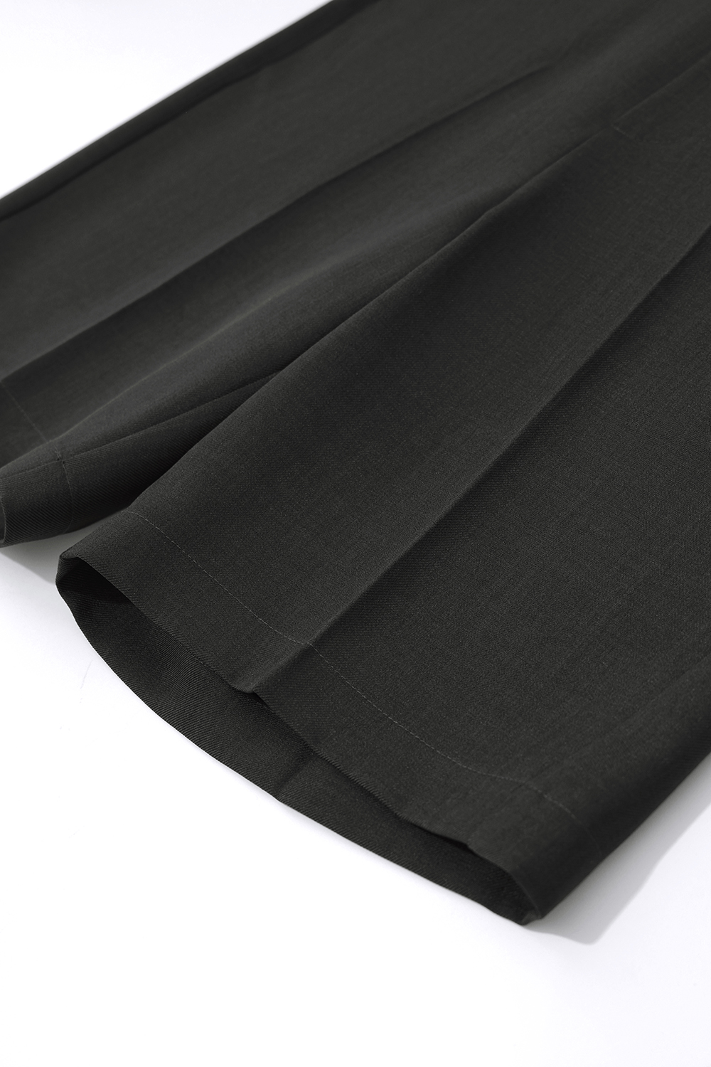 Simple Commute Casual Shorts