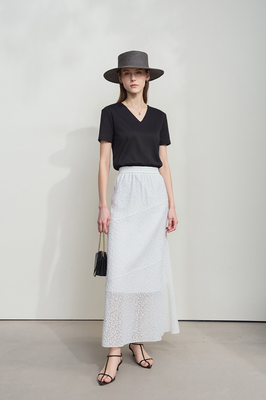 Twisted cutout all-cotton tee|AMII