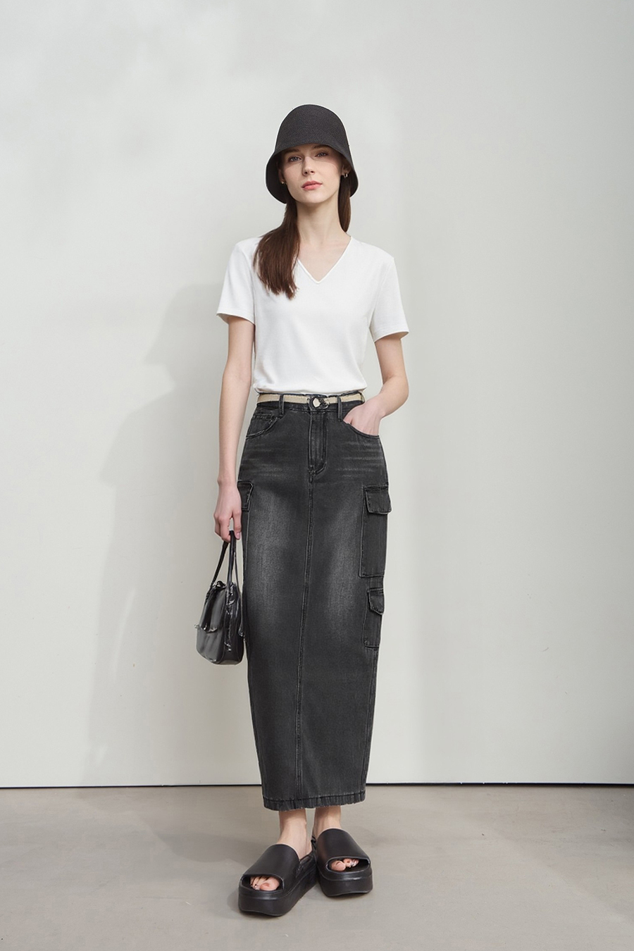Twisted cutout all-cotton tee|AMII