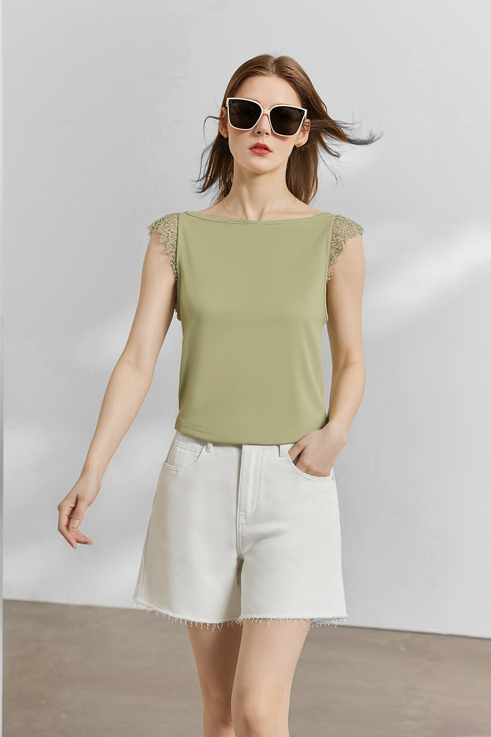Lace Spliced Cotton Stretch T-shirt