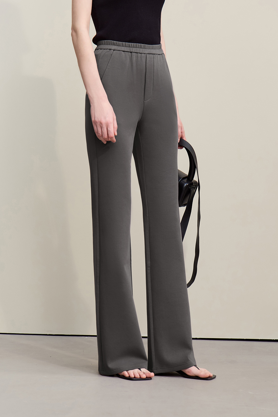 Air Layer Flared Pants