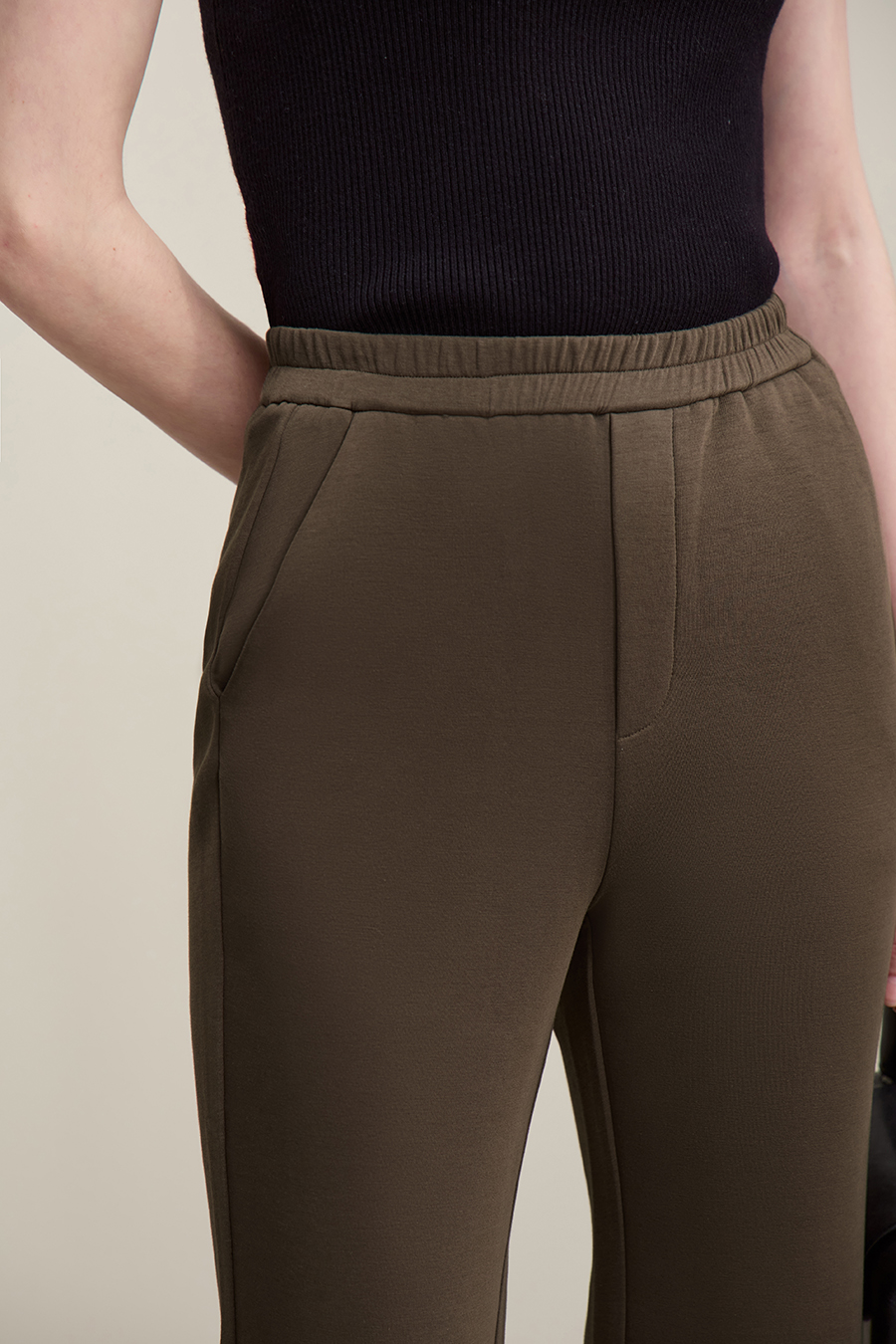 Air Layer Flared Pants