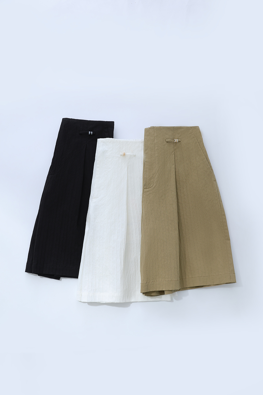 Beaded Decorated Casual Shorts