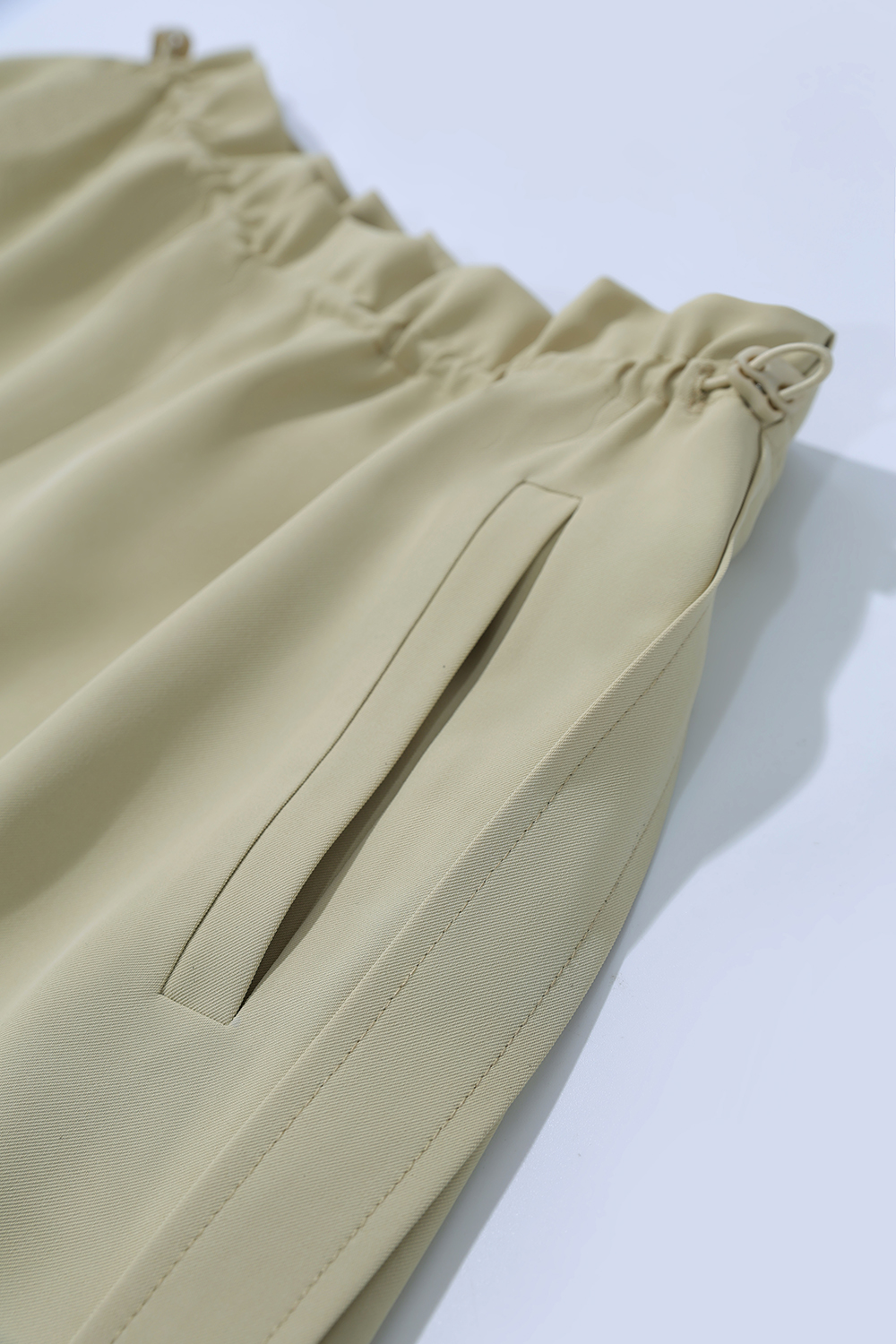 Elastic Shirred Casual Shorts