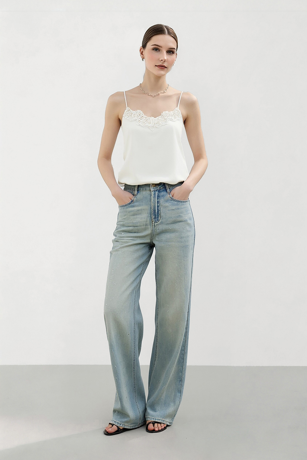 Lace Spliced Camisole|AMII