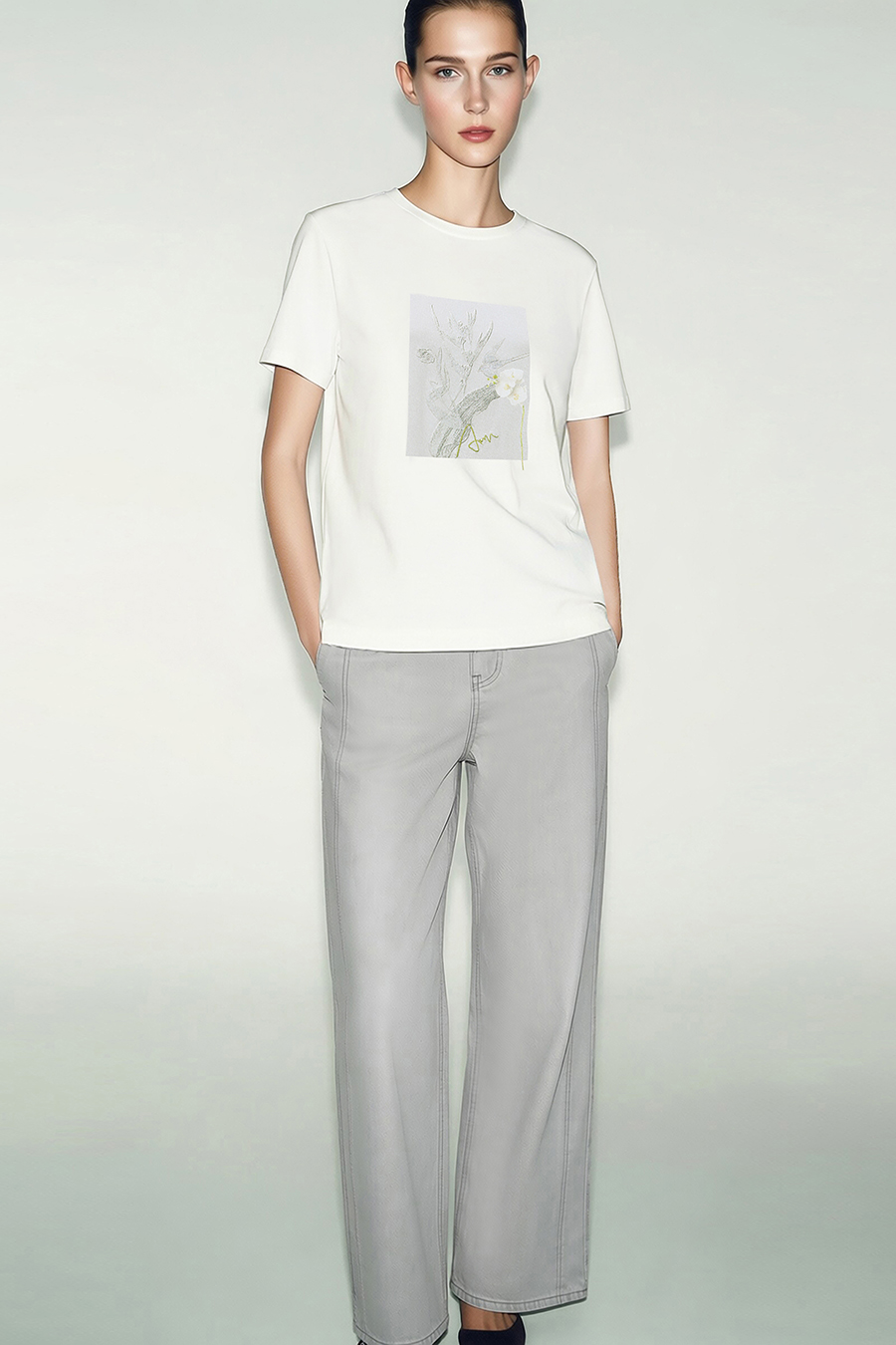 Embroidered Print Stretch Cotton T-Shirt|AMII